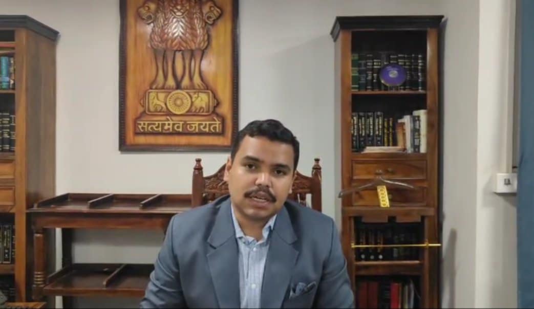 एसआईआर सरल प्रक्रिया, मतदाता करें अ​पेक्षित सहयोग : जिला निर्वाचन अधिकारी अभिषेक सुराणा ने विशेष गहन पुनरीक्षण – 2026 हेतु आमजन एवं मतदाताओं से की  सहयोग की अपील 