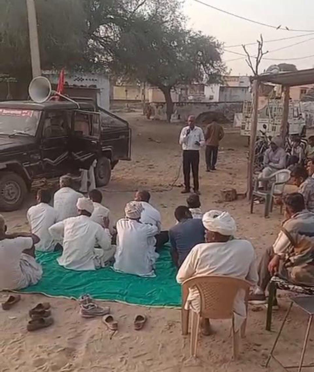 किसानों का बढ़ता आक्रोश, 13 मार्च को चूरू में रेल रोको आंदोलन