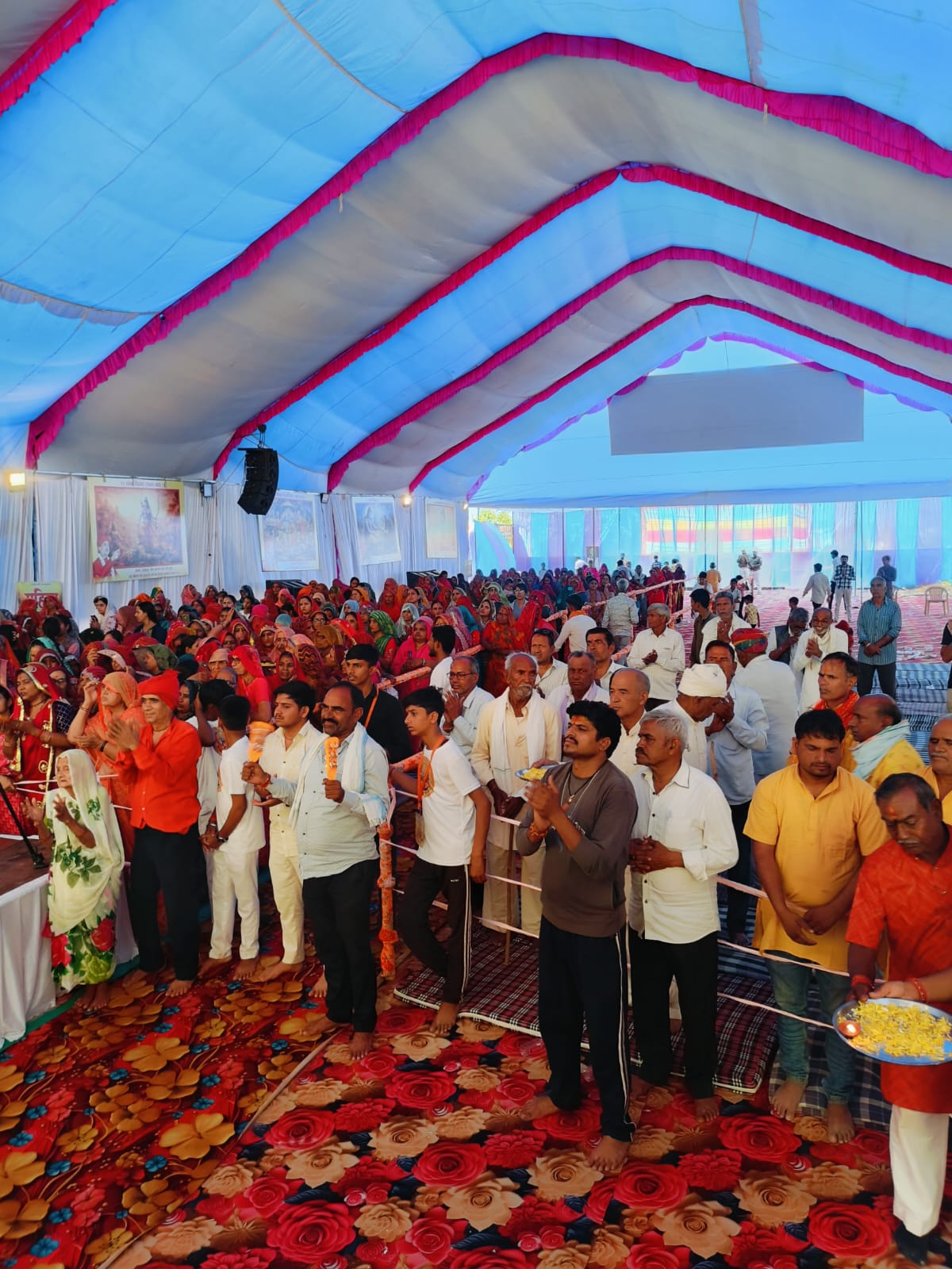 श्रीराम कथा मे भगवान शिव व पार्वती के विवाह का प्रंसंग सुनाया।